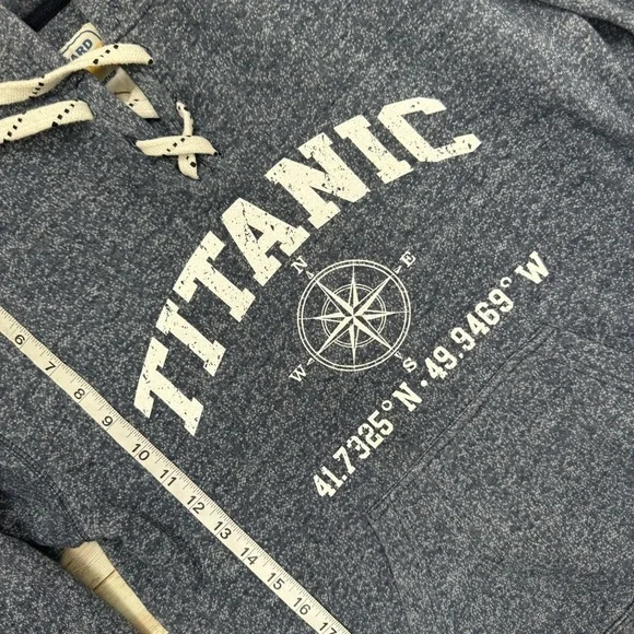 Vineyard Crew 90s Titanic Nautical Hoodie Small Unisex - Picture 11 of 12
